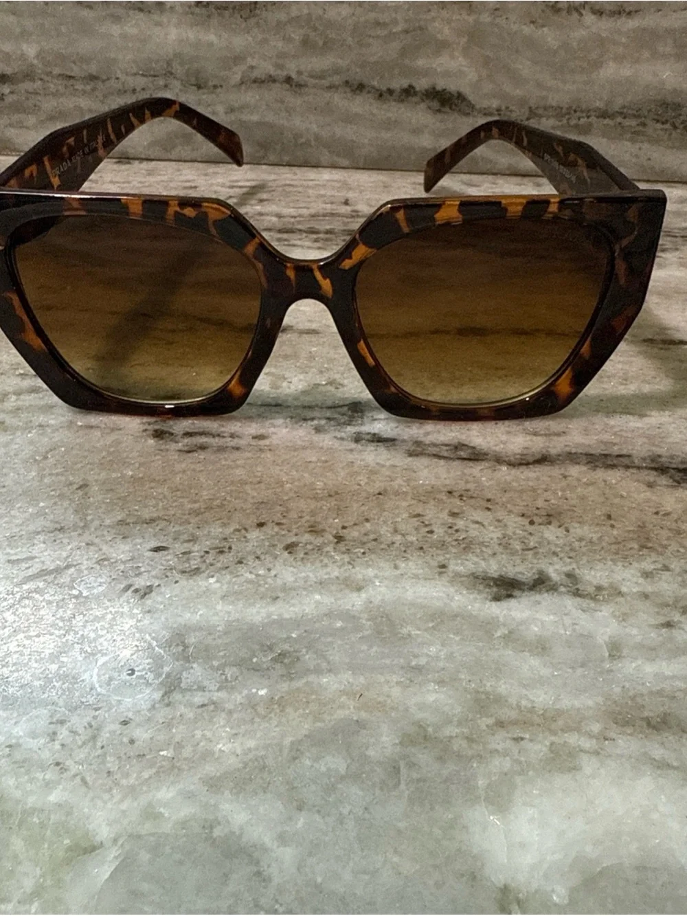 Prada Tortoiseshell Geometric Sunglasses - Brown Gradient Lenses